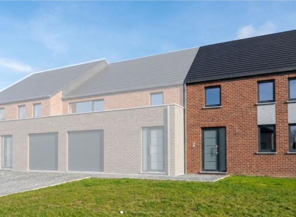 Dans l'entité de GERPINNES, une villa de 144 m² à GOUGNIES. PEB A. Sur terrain de 908 m². 