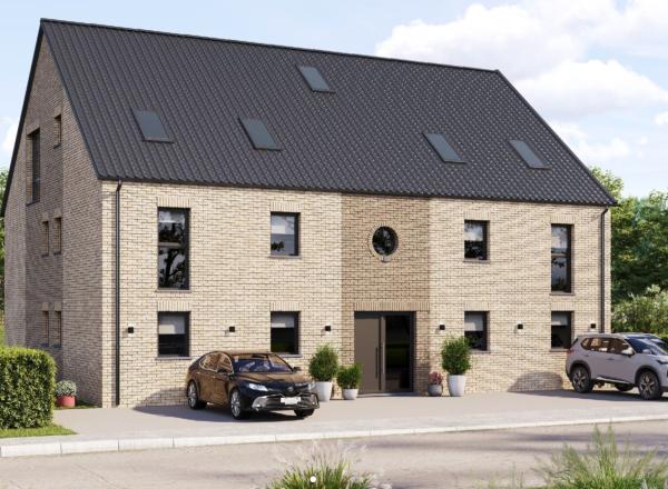 Un immeuble de 6 appartements.
4 appartements de 2 chambres.
2 appartement d'une chambre.
Cuisines équipées ouvertes, etc.... 
Sur grand terrain de 2.163 m² et façade à rue de 42 m. 
A 240 m de la Place.
Constructeur : les Maisons Baijot.